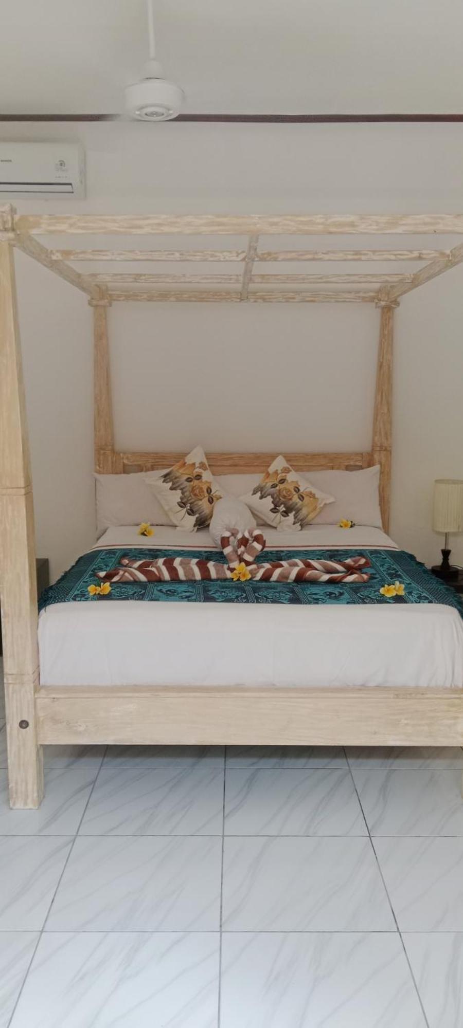 Beten Enjung Home Stay&Waroeng آميدْ المظهر الخارجي الصورة